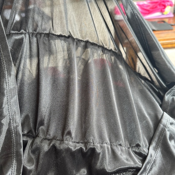 Net Cecico tank top - Picture 5 of 6